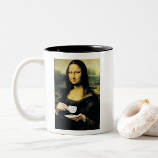 Caneca De Café Em Dois Tons Mona Lisa segurando chá quente Leonardo da Vinci