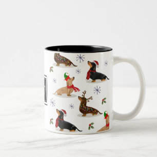 Caneca De Café Em Dois Tons Monograma de salsicha de Natal Dachshund