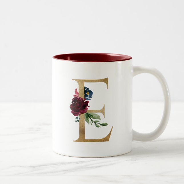Caneca De Café Em Dois Tons Monograma Dourado com Blush Floral Burgundy Person (Direita)