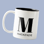 Caneca De Café Em Dois Tons Monograma Nome inicial Simples<br><div class="desc">Design de nome inicial minimalista da tipografia moderna que pode ser mudado para personalizar.</div>
