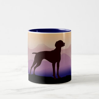 Caneca De Café Em Dois Tons Montanhas roxas Vizsla