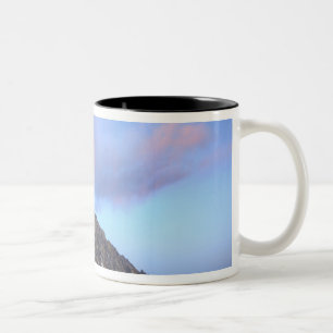 Caneca De Café Em Dois Tons Monte Stuart, ao pôr do sol
