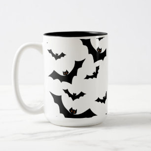 Caneca De Café Em Dois Tons Morcegos Assustadores de Halloween Padrão de Desig
