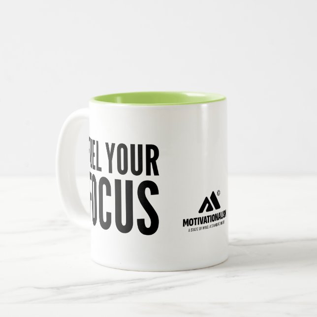 Caneca De Café Em Dois Tons MOTIVATIONALISM© Fuel Your Focus_ (Frente Esquerda)