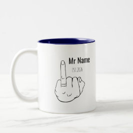 Caneca De Café Em Dois Tons Mr Newly Wed Personalised Engagement Ring Finger