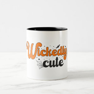 Caneca De Café Em Dois Tons Muito fofo - padrão mágico do Halloween perto