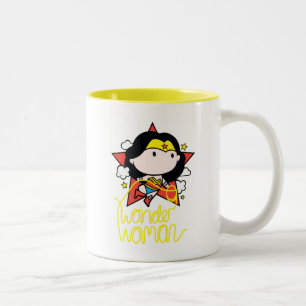 Caneca De Café Em Dois Tons Mulher Maravilha Chibi Voando com Laço