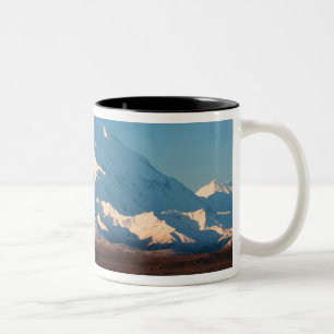 Caneca De Café Em Dois Tons N.A., EUA, Alasca.  Monte McKinley no Denali