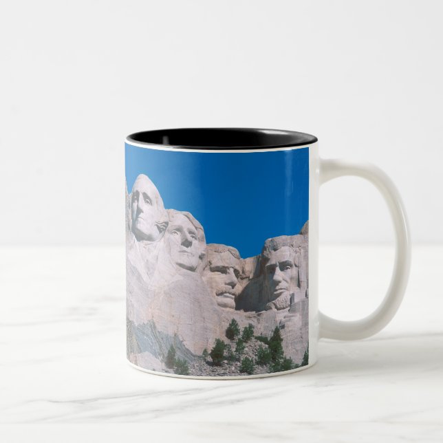 Caneca De Café Em Dois Tons NA, EUA, SD, Monte Rushmore. (Direita)