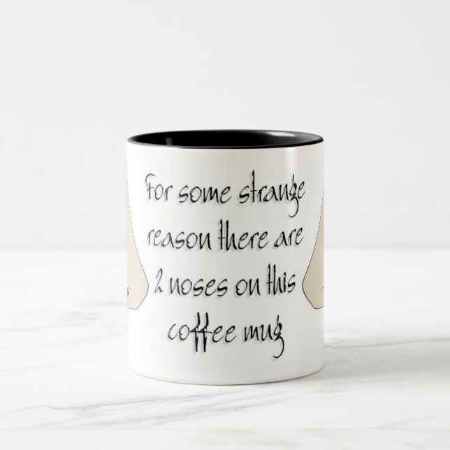 Caneca De Café Em Dois Tons Narizes em uma caneca (Centro)