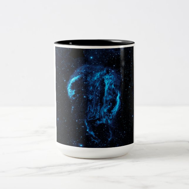 Caneca De Café Em Dois Tons Nebulosa do Loop de Cisne (NASA) (Centro)