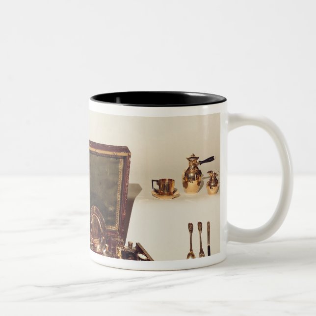 Caneca De Café Em Dois Tons Necessaire que pertence a Napoleon mim (Direita)