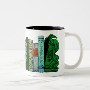 Caneca De Café Em Dois Tons Necronomicon e outros livros do Cthulhu Mythos