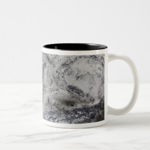 Caneca De Café Em Dois Tons Neve em Europa