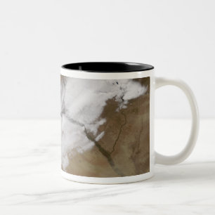 Caneca De Café Em Dois Tons Neve em Syria