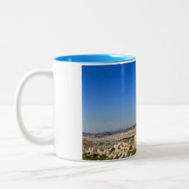 Caneca De Café Em Dois Tons No Horizonte Azul Grego