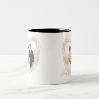 Caneca De Café Em Dois Tons Noivo e noiva de desenho animado