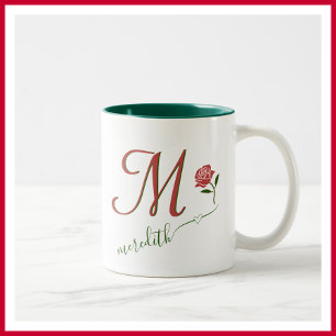 Caneca De Café Em Dois Tons Nome do Coração Floral do Monograma Personalizado