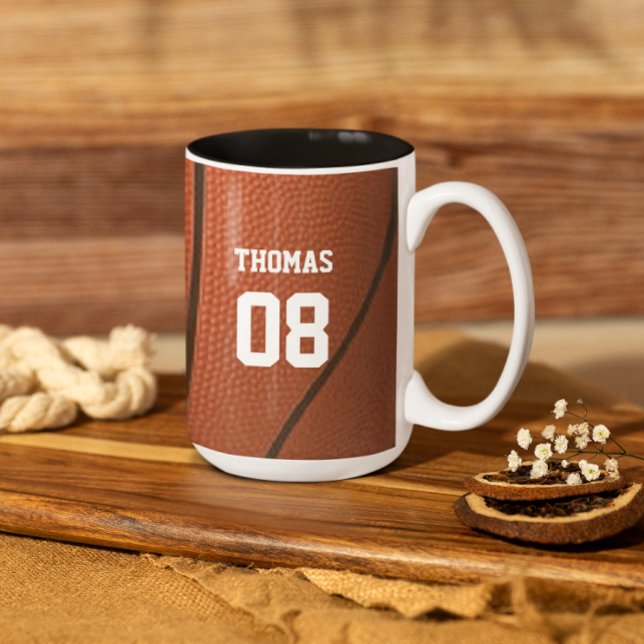 Caneca De Café Em Dois Tons Nome e número personalizados de basquete (Criador carregado)
