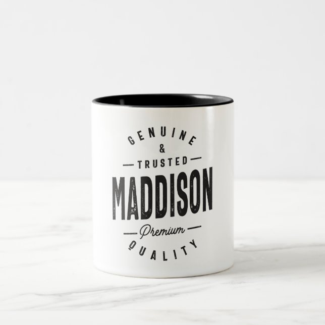 Caneca De Café Em Dois Tons Nome Personalizado da Maddison (Centro)