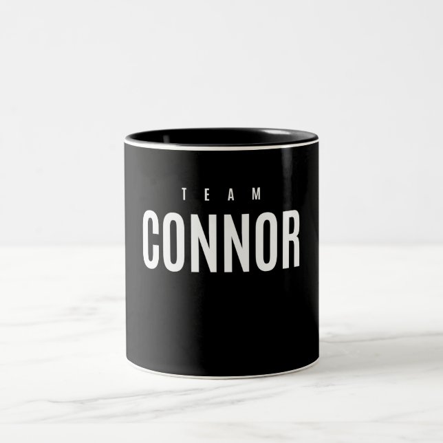 Caneca De Café Em Dois Tons Nome Personalizado do Connor de Equipe (Centro)