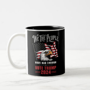Caneca De Café Em Dois Tons Nós, o Povo, Já Estamos Cansados Vote Trump 2024