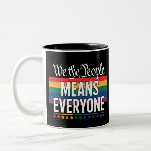 Caneca De Café Em Dois Tons Nós O Povo Significa Todos EUA Constituição LGBT