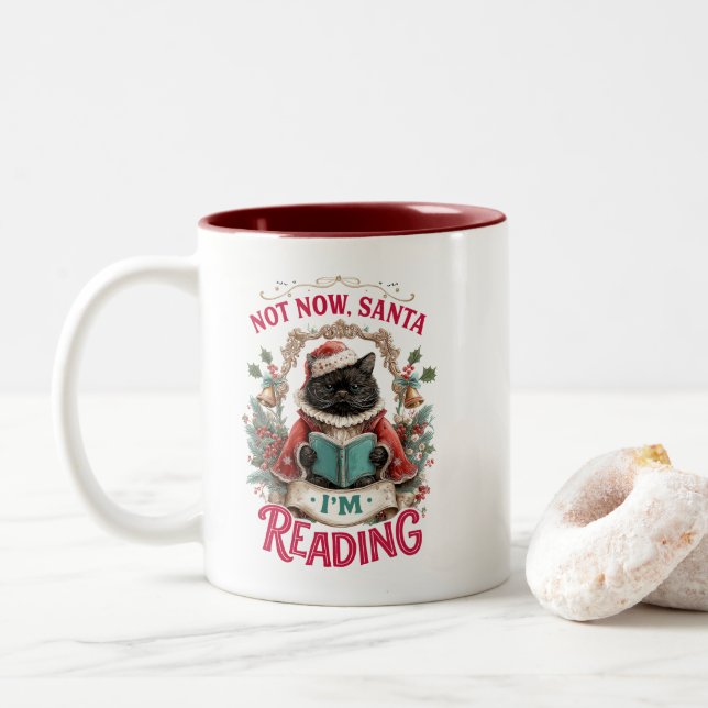 Caneca De Café Em Dois Tons Not Now Santa I'm Reading  (Com Donut)