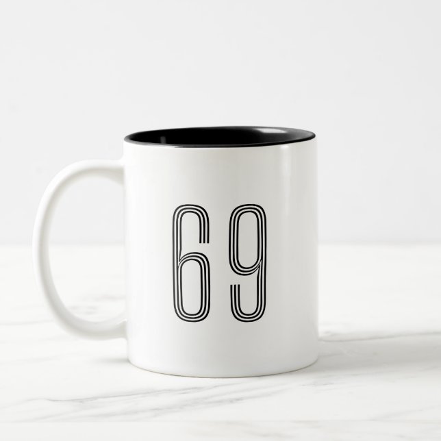 Caneca De Café Em Dois Tons Número 69 Wifey/Husby Custom Bride, Fiance Gift (Esquerda)