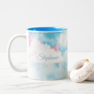 Caneca De Café Em Dois Tons Nuvens Cor-De-Rosa E Azuis, Cuja Personalização É