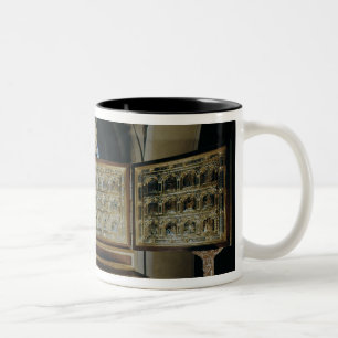 Caneca De Café Em Dois Tons O altar de Verduner, com os painéis que descrevem