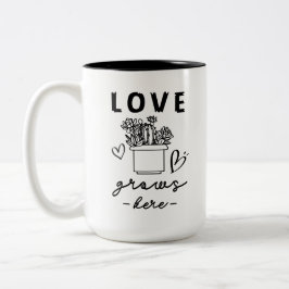 Caneca De Café Em Dois Tons o amor cresce aqui