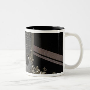 Caneca De Café Em Dois Tons O complexo japonês Kibo