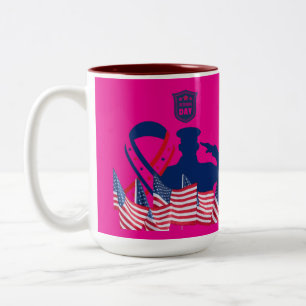 Caneca De Café Em Dois Tons O estandarte da honra rosa quente