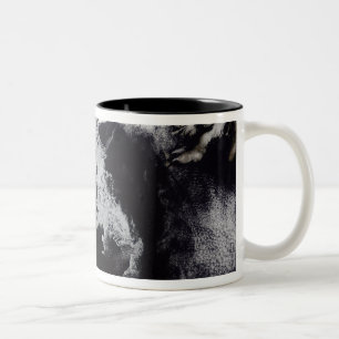 Caneca De Café Em Dois Tons O gelo marinho enche o golfo de St Lawrence