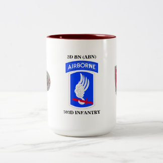 Caneca De Café Em Dois Tons ò INFANTARIA do BATALHÃO a 503RD AGRIDE