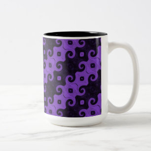 Caneca De Café Em Dois Tons O olho abstrato do diamante do roxo ondula a