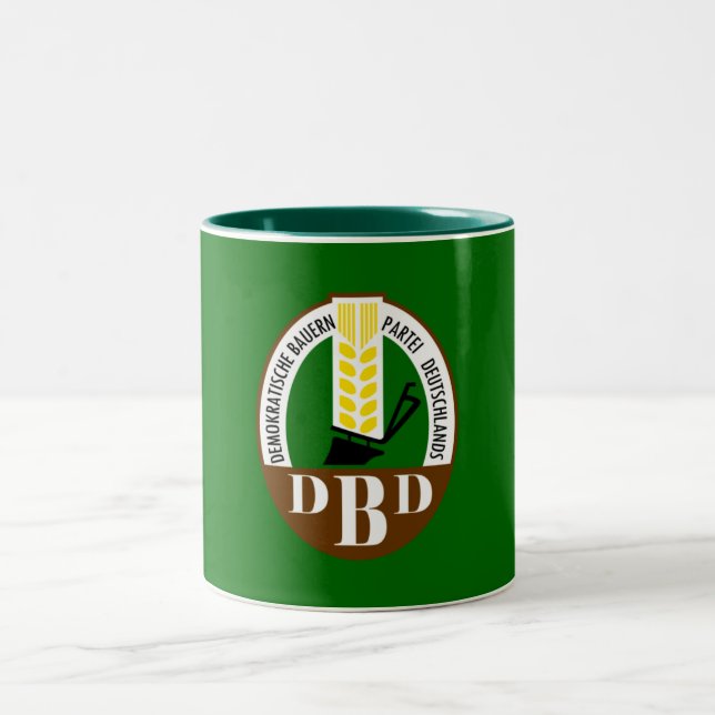 Caneca De Café Em Dois Tons O partido Democrática do fazendeiro oriental (Centro)