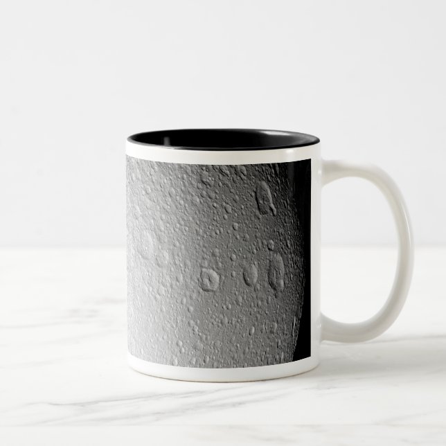 Caneca De Café Em Dois Tons O Polo Sul da Lua de Saturno Tethys (Direita)