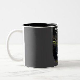 Caneca De Café Em Dois Tons O sertão do Parque Nacional de Waterfon