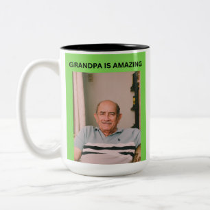 CANECA DE CAFÉ EM DOIS TONS O VOVÔ É INCRÍVEL