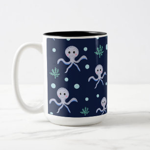 Caneca De Café Em Dois Tons Octopus sob o padrão das crianças do mar