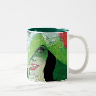 Caneca De Café Em Dois Tons Olhando para o outro lado