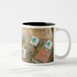 Caneca De Café Em Dois Tons Orégano, Moustiers-Sainte-Marie, Provença,