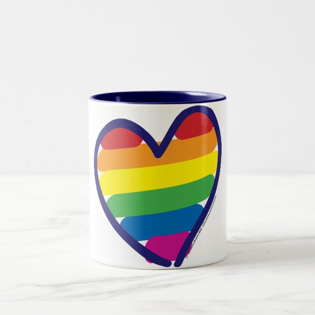 Caneca De Café Em Dois Tons Orgulho gay Rainbow Heart (Centro)