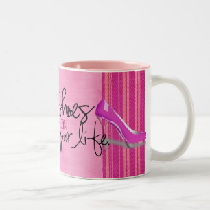 Caneca De Café Em Dois Tons Os calçados podem mudar sua vida!