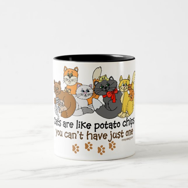 Caneca De Café Em Dois Tons Os gatos são como microplaquetas de batata (Centro)