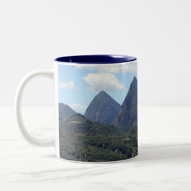 Caneca De Café Em Dois Tons Os Pitons e o Soufriere (Esquerda)