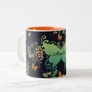Caneca De Café Em Dois Tons Padrão de Borboleta Floral Escura Personalizado
