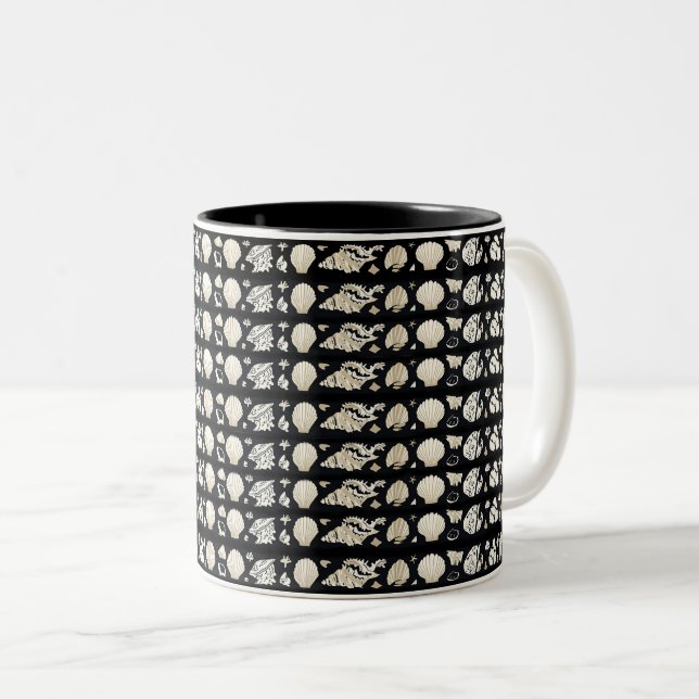 Caneca De Café Em Dois Tons Padrão de Conchas Costeiras (Frente Esquerda)